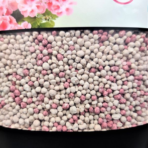 Добриво Floria Gran для балконних квітів, сурфіній і петуній гранульоване безхлорне (Флорія Гран), 250 г 120400103718 фото